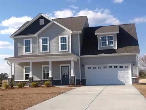105 Willow Bridge Dr, Stella, NC 28582 photo 1