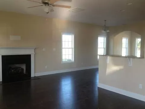 105 Willow Bridge Dr, Stella, NC 28582 photo 2
