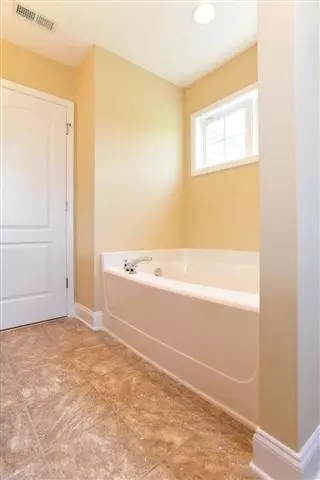 105 Willow Bridge Dr, Stella, NC 28582 photo 9