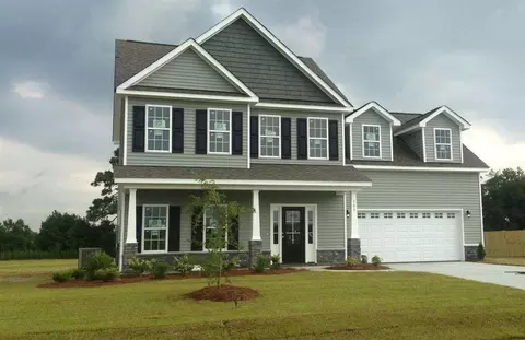 103 Willow Bridge Dr, Stella, NC 28582 photo 1
