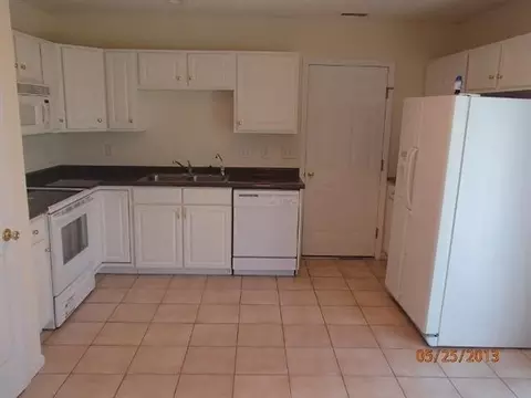 39 E Brenda Lee Rd, Hampstead, NC 28443 photo 5