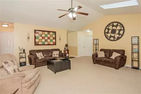 200 Gillespie Dr, Hubert, NC 28539 photo 6