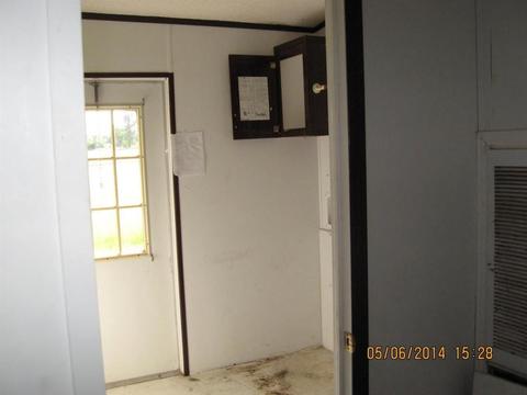 335 Gregory Fork Rd, Richlands, NC 28574 photo 8