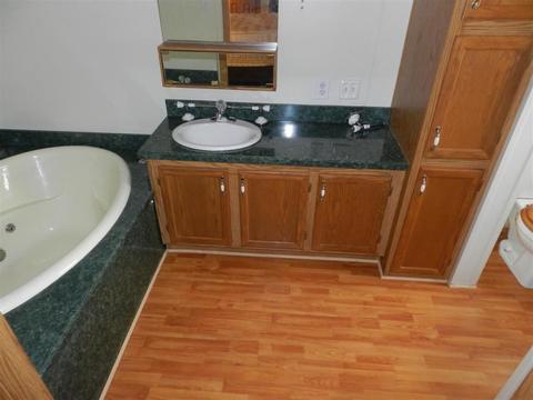 136 Cooper Rd, Richlands, NC 28574 photo 18