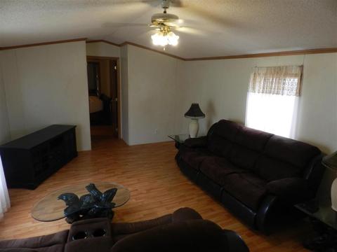 136 Cooper Rd, Richlands, NC 28574 photo 4
