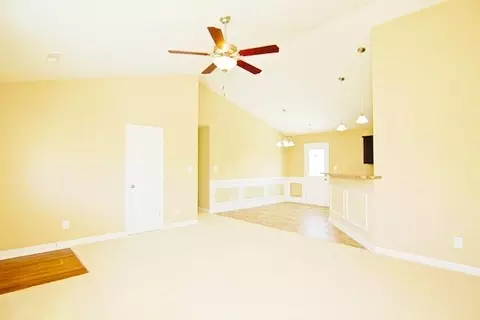 106 Prospect Dr, Richlands, NC 28574 photo 3