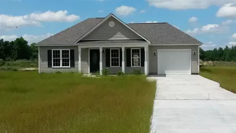657 Hubert Blvd, Hubert, NC 28539 photo 1