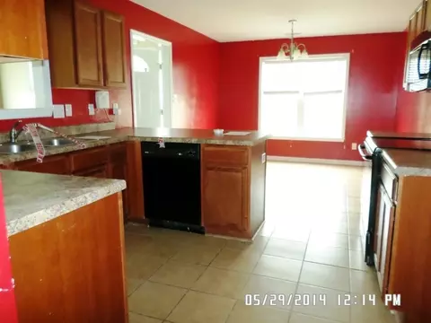 302 Brittney Ct, Maple Hill, NC 28454 photo 5