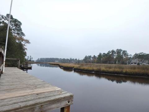 493 Groves Point Dr, Hampstead, NC 28443 photo 24