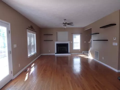 217 Middleridge Dr, Hubert, NC 28539 photo 2