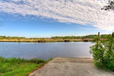 Undisclosed, Hubert, NC 28539 photo 34