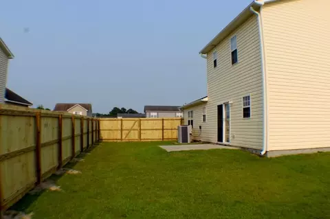 311 Mann St, Hubert, NC 28539 photo 5