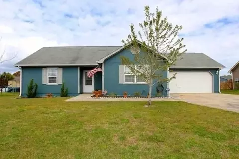 440 Dion Dr, Hubert, NC 28539 photo 1