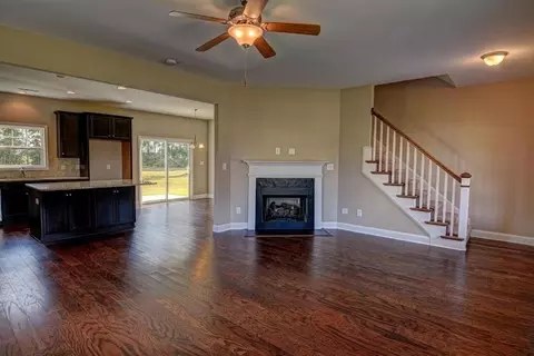 607 Mayapple Ln, Hubert, NC 28539 photo 7
