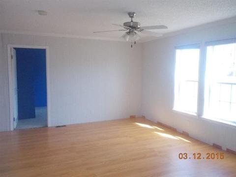 304 Chickory Ct, Stella, NC 28582 photo 7