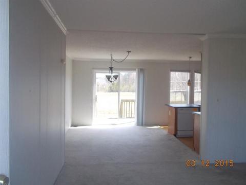 304 Chickory Ct, Stella, NC 28582 photo 4