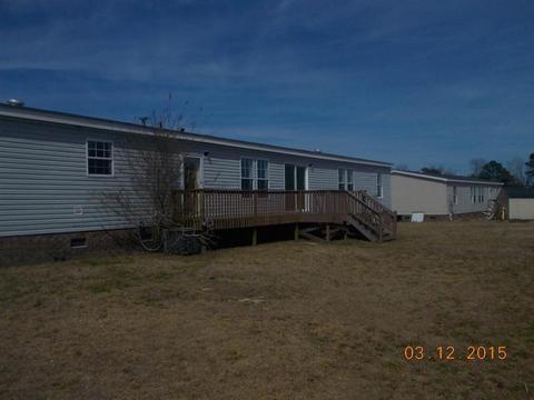 304 Chickory Ct, Stella, NC 28582 photo 3