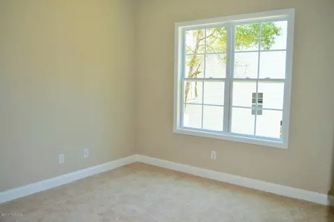 120 Harbour Dr, Hubert, NC 28539 photo 13