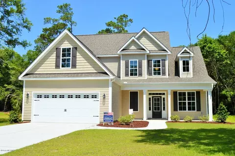 120 Harbour Dr, Hubert, NC 28539 photo 1