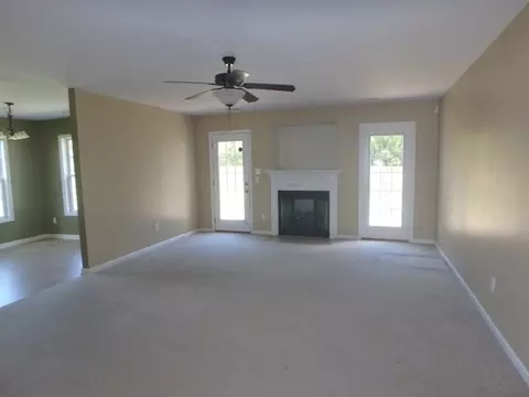 109 Mandy Ln, Hubert, NC 28539 photo 2