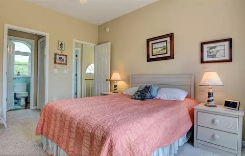 118 N Oak Dr, Surf City, NC 28445 photo 8