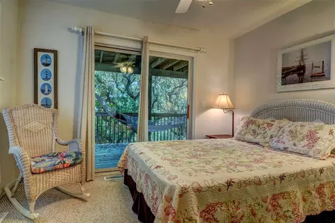 118 N Oak Dr, Surf City, NC 28445 photo 17