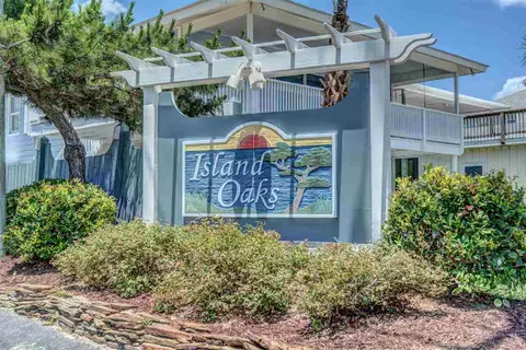 118 N Oak Dr, Surf City, NC 28445 photo 30