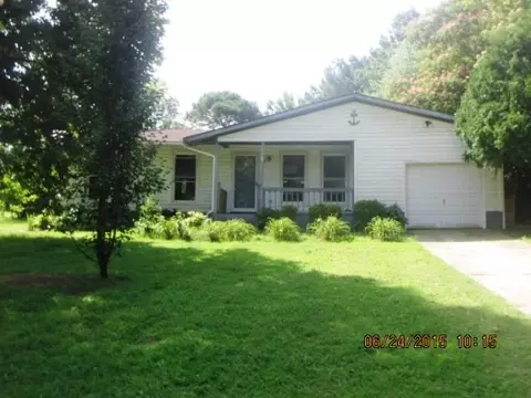 33 Arrowhead Dr, Hubert, NC 28539 photo 1