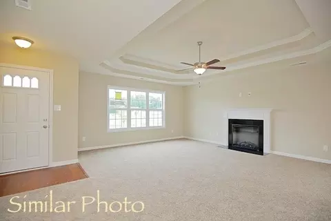 148 Cavalier Dr, Jacksonville, NC 28546 photo 4