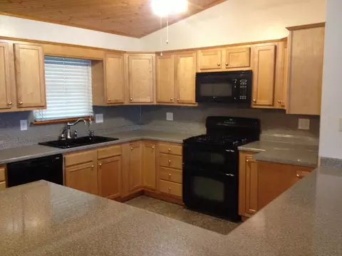 210 Cinnamon Dr, Hubert, NC 28539 photo 12