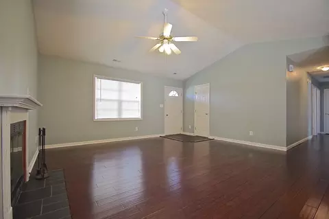 107 Daphne Dr, Hubert, NC 28539 photo 4