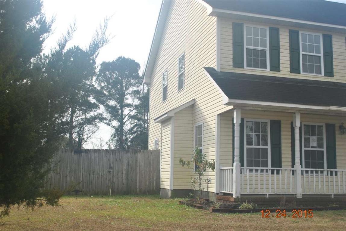 111 Hunt Dr, Hubert, NC 28539 photo 3