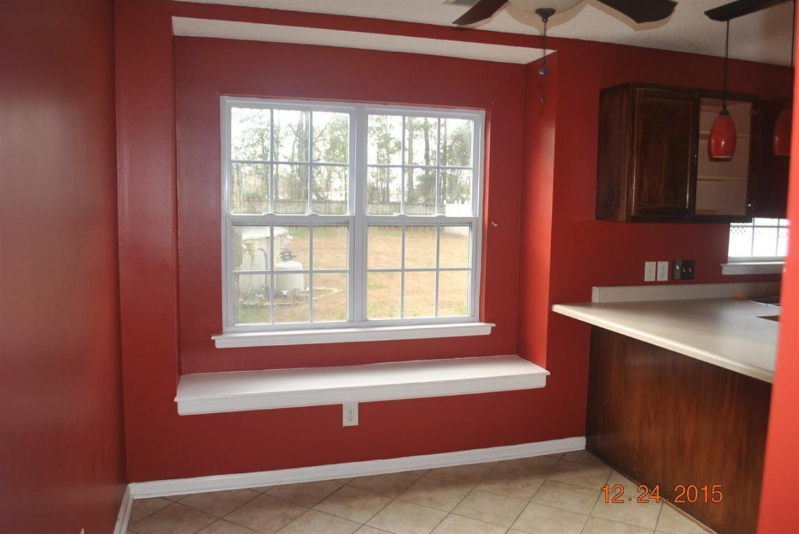111 Hunt Dr, Hubert, NC 28539 photo 9