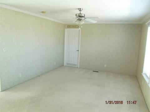310 Chickory Ct, Stella, NC 28582 photo 2