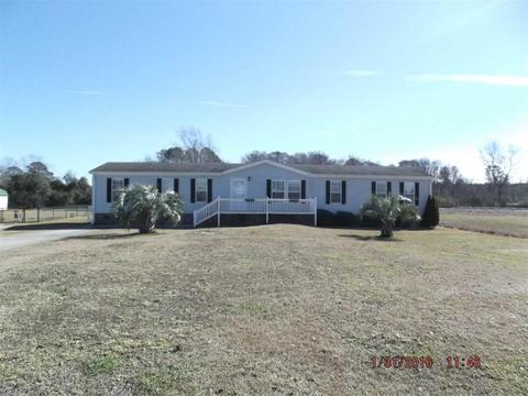 310 Chickory Ct, Stella, NC 28582 photo 1