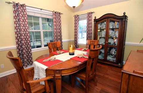 208 Windsor Ct, Hampstead, NC 28443 photo 9