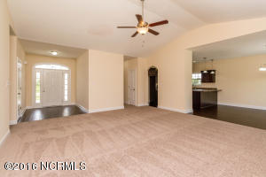 305 Mango Pl N, Hubert, NC 28539 photo 7