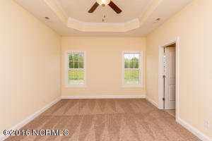 305 Mango Pl N, Hubert, NC 28539 photo 22