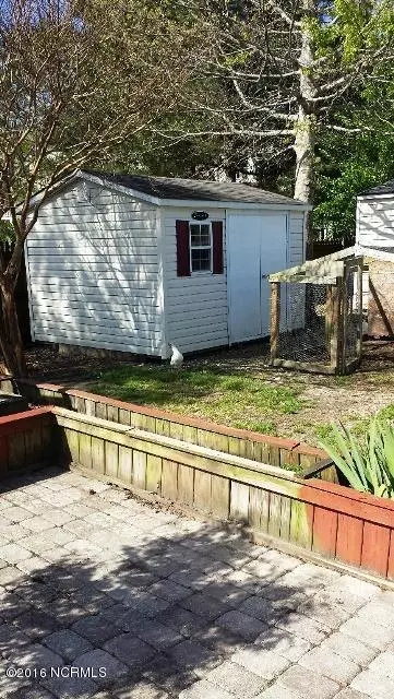 210 Commons Dr S, Jacksonville, NC 28546 photo 36