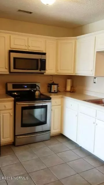 210 Commons Dr S, Jacksonville, NC 28546 photo 29