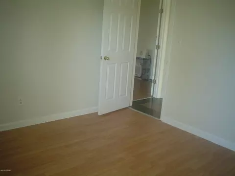 210 Commons Dr S, Jacksonville, NC 28546 photo 7