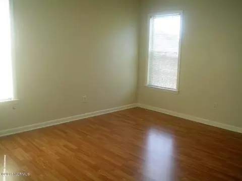 210 Commons Dr S, Jacksonville, NC 28546 photo 13