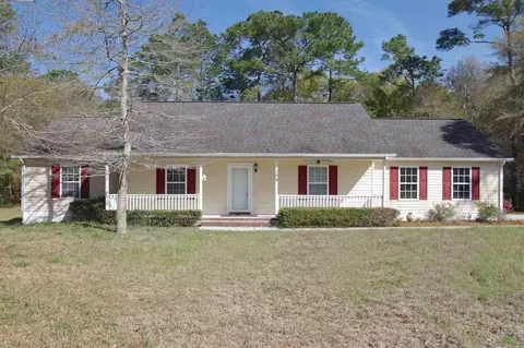 109 Fox Ln, Hubert, NC 28539 photo 1