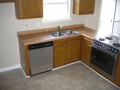 102 Curry Ct, Hubert, NC 28539 photo 8