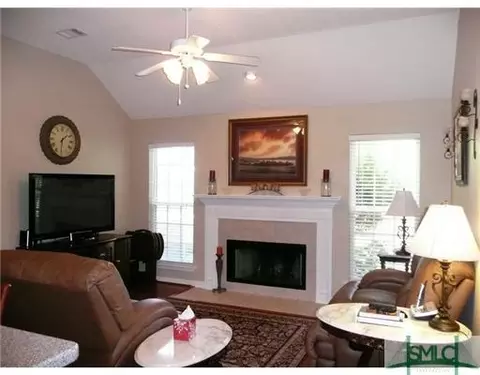 8 Silver Oak Ct, Pooler, GA 31322 photo 4