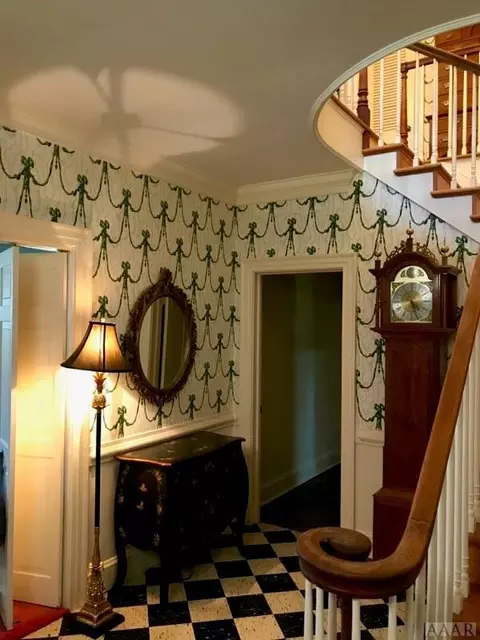 108 E Calhoun St, Jackson, NC 27845 photo 2