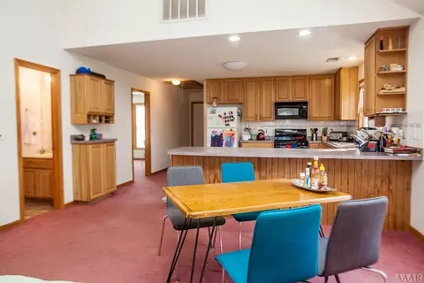 405 W Third St, Kill Devil Hills, NC 27948 photo 9