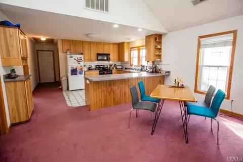 405 W Third St, Kill Devil Hills, NC 27948 photo 8
