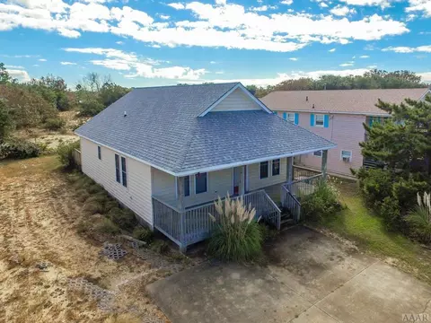405 W Third St, Kill Devil Hills, NC 27948 photo 1