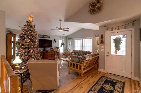 1817 Creek St, Kill Devil Hills, NC 27948 photo 9